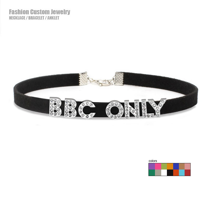 SOLO lettera BBC con strass Co - Crystal Choker Necklace recensione e prezzo