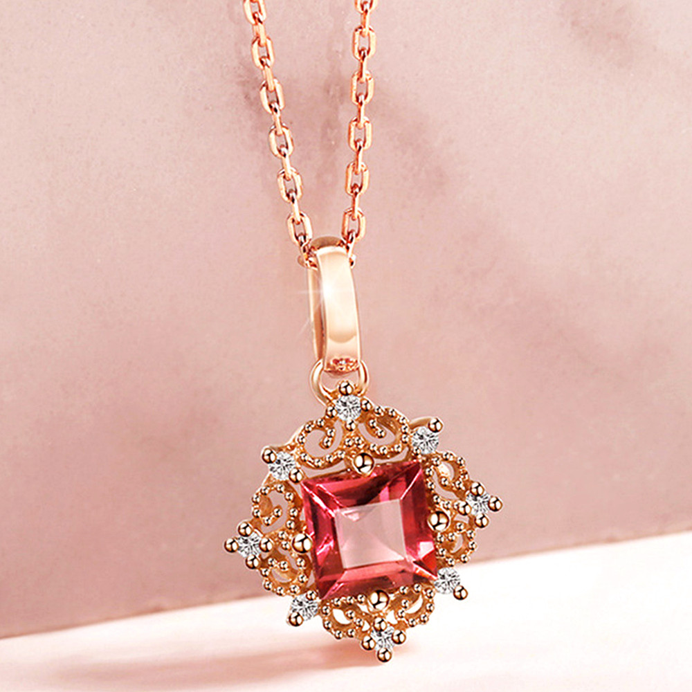 Collane con ciondolo in crista - Crystal Choker Necklace recensione e prezzo